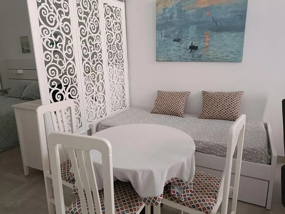 Emilio De La Cerda Huelin Apartment Malaga 0*,  Spain